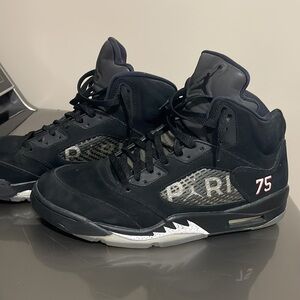 FRESH Size 12 Paris Saint German Jordan’s